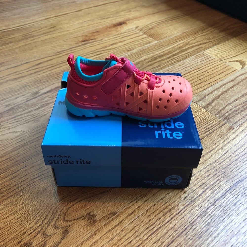 Stride Rite Tod Size 6M M2P Phibian Sneaker Sandal